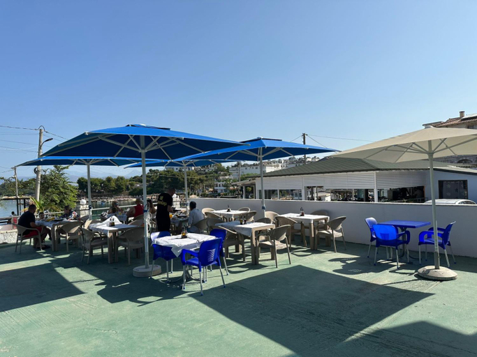 Food & Drinks 5, Hotel Esmerald Ksamil, Sarandës