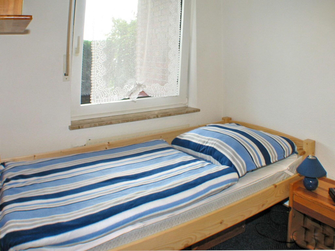 Bedroom, Ferienhaus Seeschwalbe in Dornumersiel, Aurich