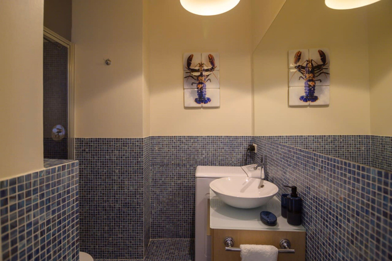 Room 3, Le Marais Moderne in Paris, Paris