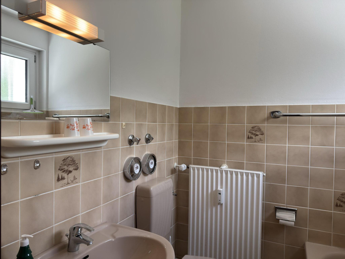 Bathroom 3, Wohnung in Hahnenklee nahe Stabkirche, Goslar