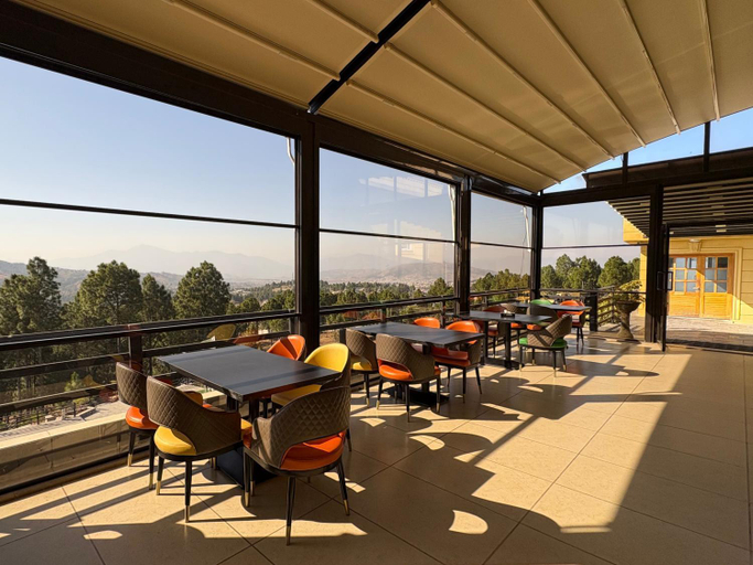 Food & Drinks 3, Hidden Hills Hotel & Resort, Hazara