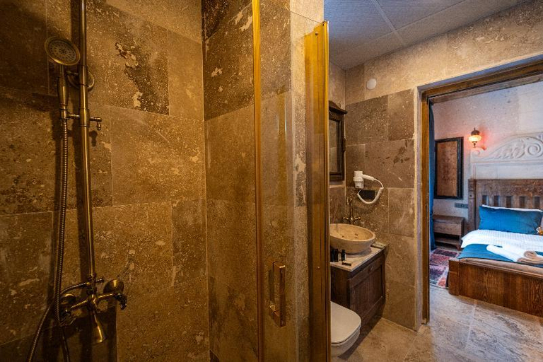 Bathroom 3, Alin Stone House, Nevşehir