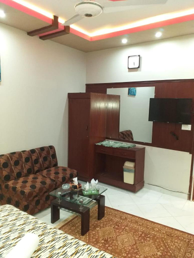 Others 4, Kingston Motel Guest House, Karachi
