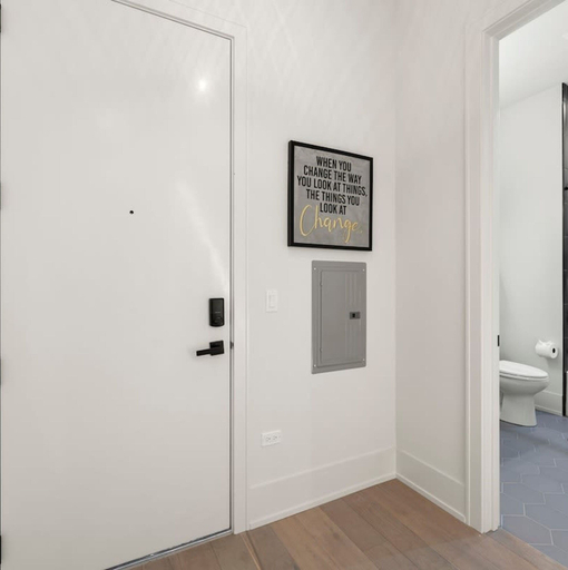 Room 4, Chic River North Condo 2BR 2BA With Private Balcony, Cook