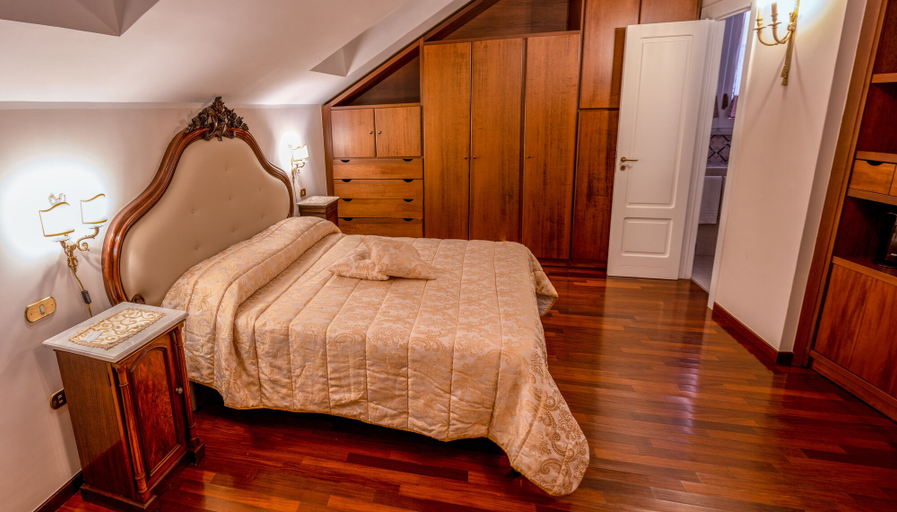 Bedroom 3, Real Borbone, Caserta