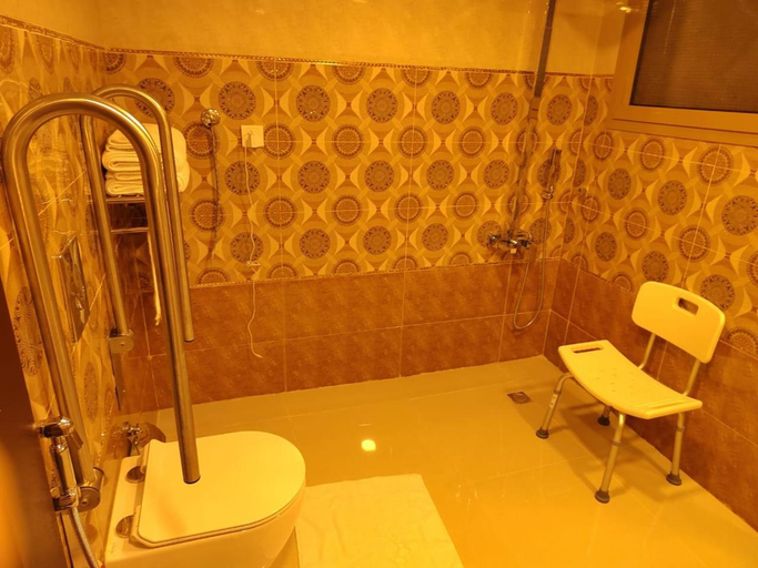 Bathroom 2, كروان لـلشـقق المخدومه حي الفيصلية التحليه Carawan Serviced Apartment ALFAISLIYA Altahliya, Jeddah