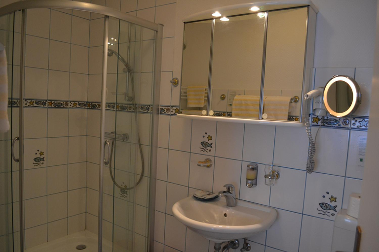 Bathroom, Hotel Hansa, Nordfriesland