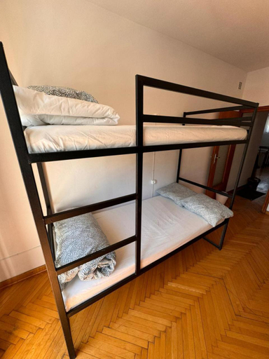 Others 5, Hostel 22, Warsaw
