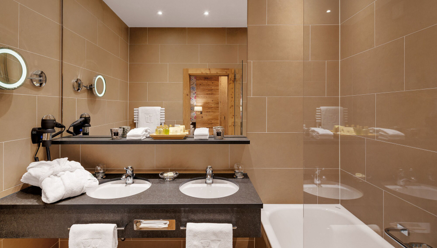 Bathroom 4, Morosani Schweizerhof, Prättigau/Davos