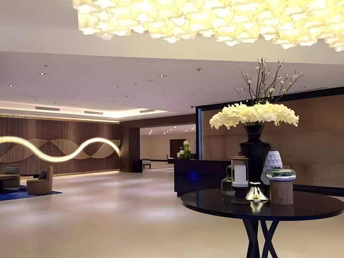 Others 5, Mactan Newtown Condoterl, Lapu-Lapu City