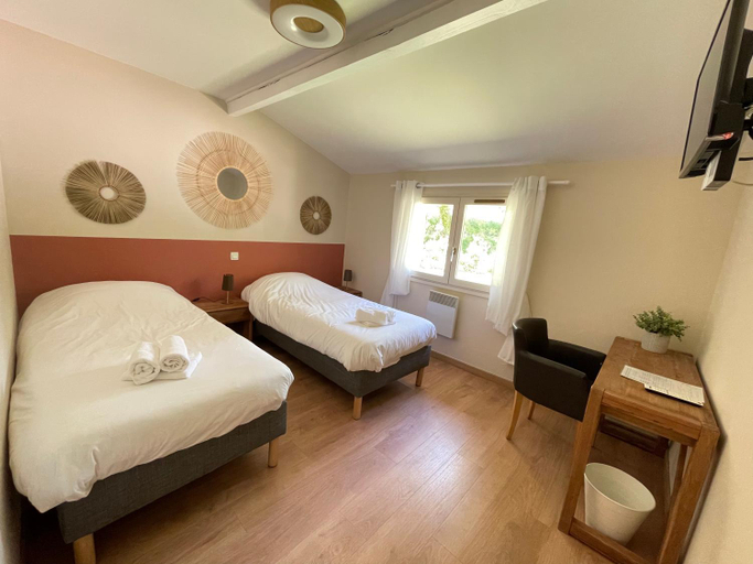 Bedroom 3, Les terrasses du durzon, Aveyron