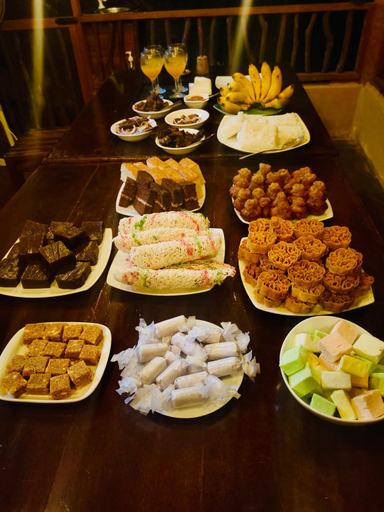 Food & Drinks 4, The Rainforest Hideaway, Kotapola