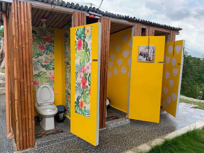 Bathroom 3, PAPABO Adventure Village, Moalboal