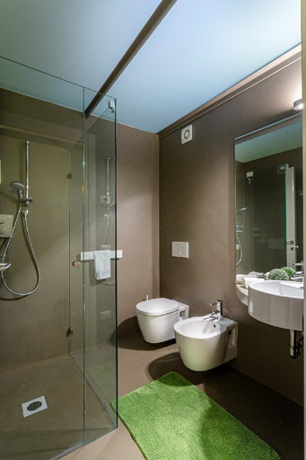 Bathroom 2, Casa Cachi 3 in Lucca, Lucca
