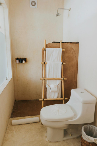 Bathroom 3, Koos Tulum Hotel, Cozumel