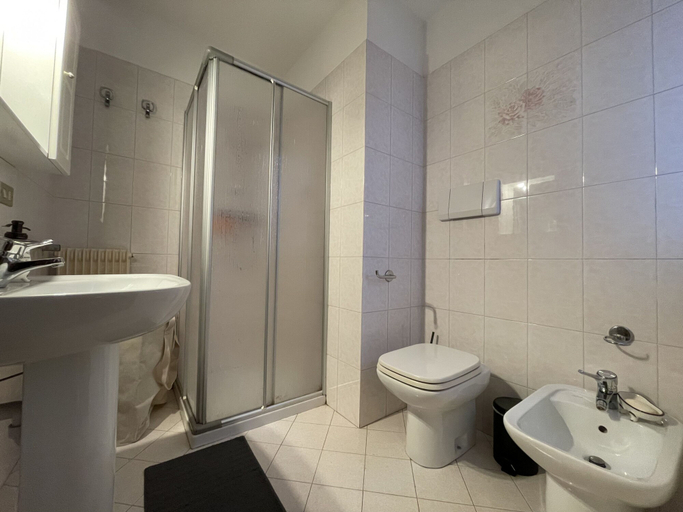 Room 5, 055 Trilocale Pinzolo, Trento
