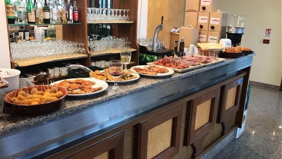 Food & Drinks 3, Hotel Paradiso, L'Aquila