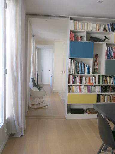 Room 4, Sacr Coeur Citycosy, Paris