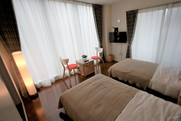 Bedroom 2, Numero Uno Tokyo, Ōta