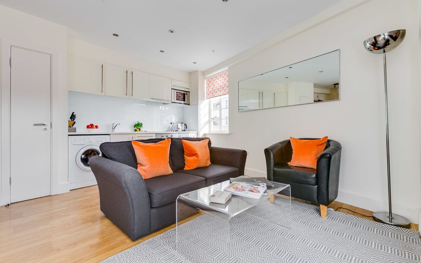 Others 4, Nell Gwynn House Apartments, London