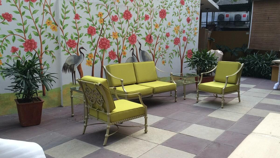 Others 5, Uteliaa Homestay, Ahmadabad
