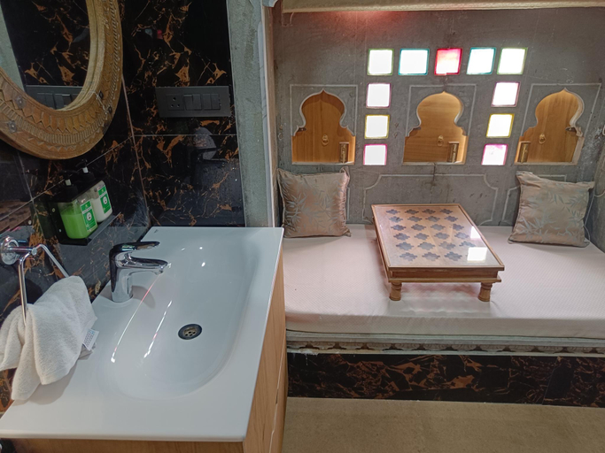 Bathroom 3, Dakshina haveli Boutique Heritage , Udaipur
