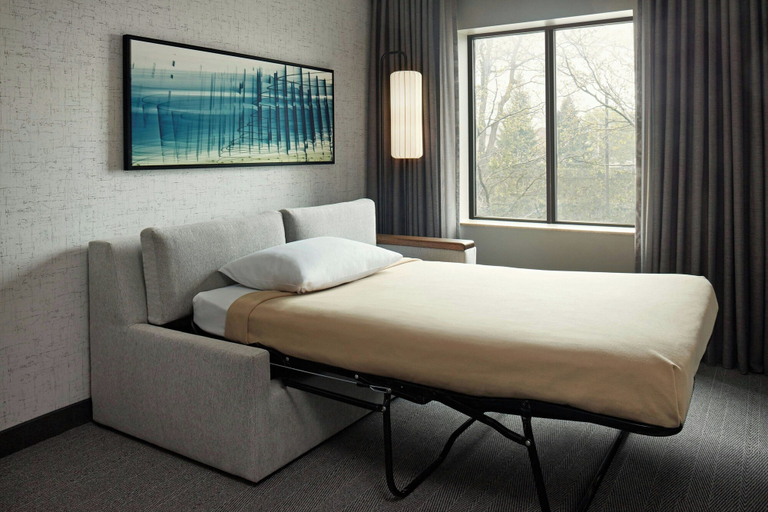 Bedroom 3, Courtyard by Marriott Hamilton, Hamilton
