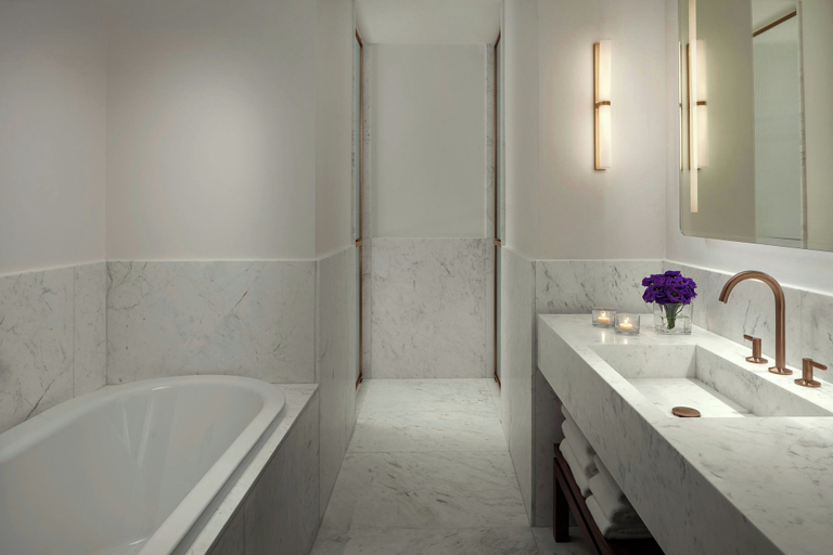 Bathroom 4, The Lake Como EDITION, Como