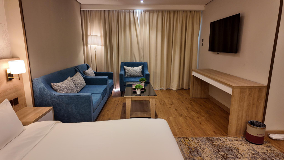 Bedroom 4, SAMT INN HOTEL, Riyadh