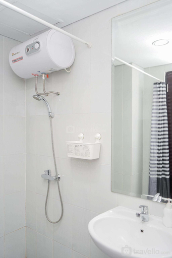 Others 3, Comfy 1BR at Casa De Parco BSD By Travelio, Tangerang