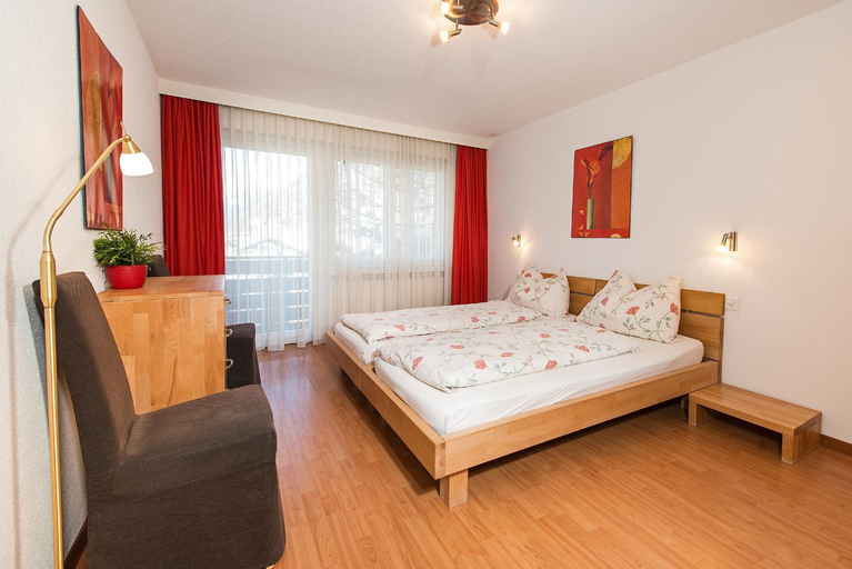 Others 2, Apartment Haus Granit with Matterhorn view, Visp
