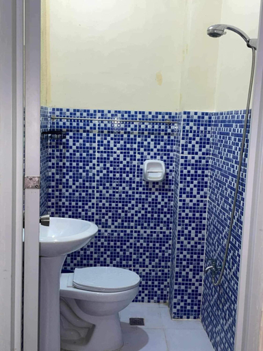 Others 2, Friz Love Room Rental, San Juan