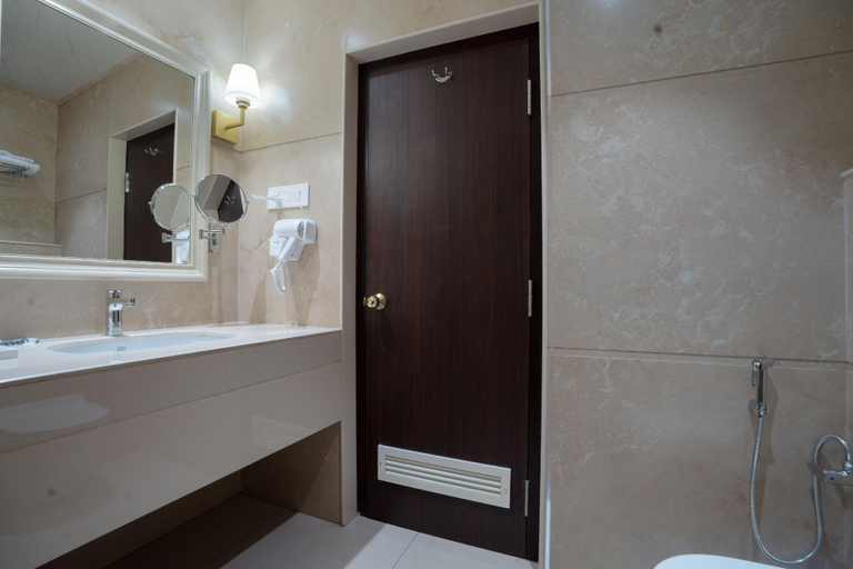 Bathroom, Preisha Hotel & Resorts, East Sikkim