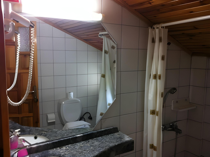 Bathroom 2, Vesta Hotel, Manavgat