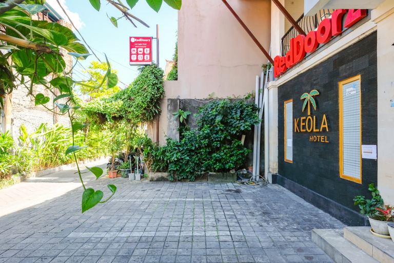 Exterior & Views 2, RedDoorz near Legian Street, Badung