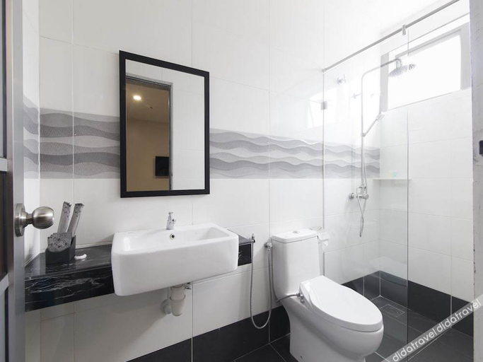 Bathroom, B&L Hotel, Batang Padang