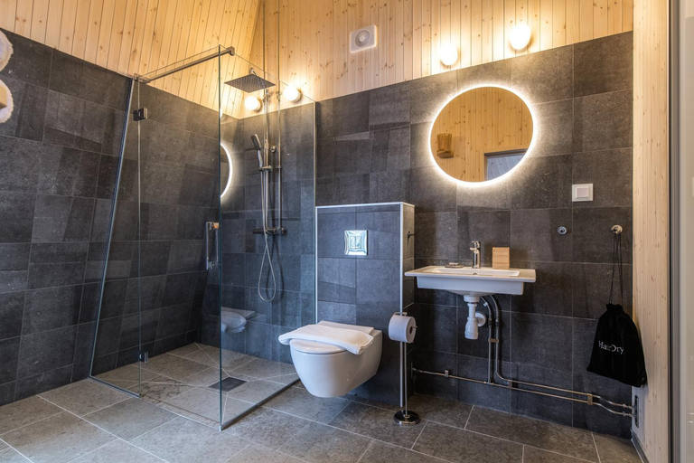 Bathroom 4, Arctic Bath, Boden