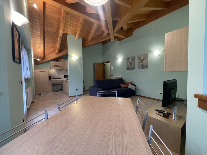 Room 2, 001-5 Residence Valentino 5, Trento