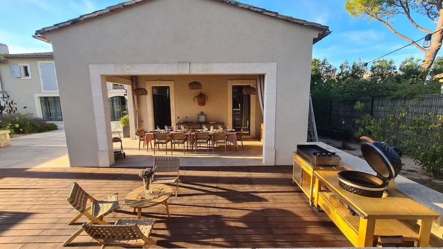 Room 5, Prestigious Villa in Heart of Saint Remy de Provence, Bouches-du-Rhône