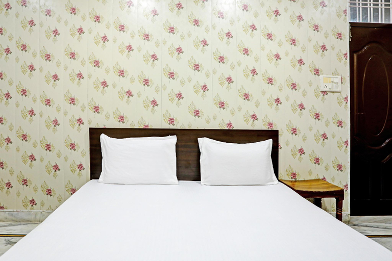 Bedroom 2, Hotel O The Gunjan Villa Palace, Udaipur