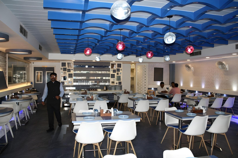 Food & Drinks, HOTEL KESHARI PALACE, Varanasi