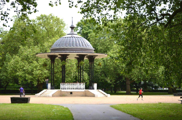 Exterior & Views, Luxury Central London Balcony 1-bed Apt w/ Parking, London