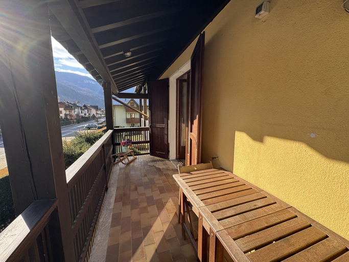 Room 5, 024 Trilocale Carisolo, Trento