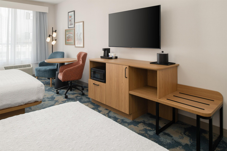 Bedroom 3, Hampton Inn by Hilton North Hollywood, Los Angeles