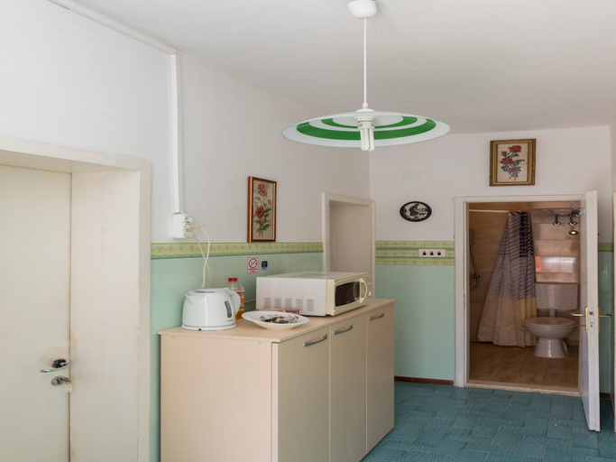 Others 5, Guest House Bradas- Twin Room with Shared Bathroom No4, Dubrovnik