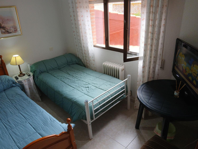 Bedroom 2, Private Double Room in Toledo, Toledo