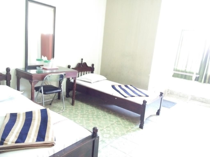 Bedroom 2, Hotel Garuda Syariah, Padang