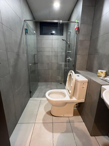 Bathroom 3, K Avenue Queen Studio 2-3PAX NEAR KKIA, Penampang