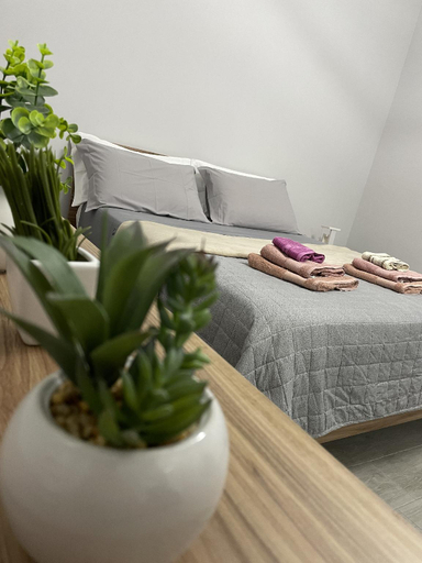 Others 5, Casa Melly, Barletta-Andria-Trani