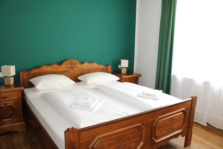Bedroom, Gasthof Wolferstetter, Passau
